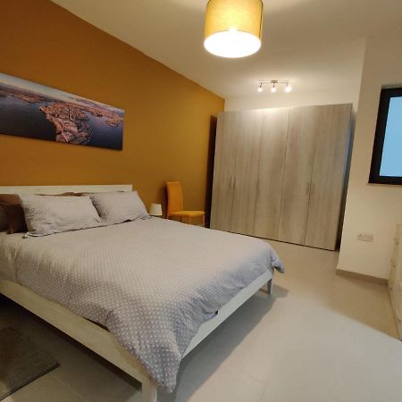 Deep Blue Apartment Marsaskala Luaran gambar