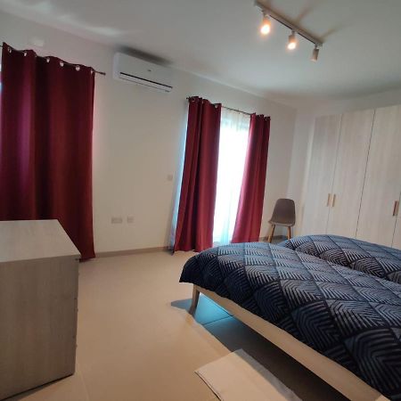 Deep Blue Apartment Marsaskala Luaran gambar