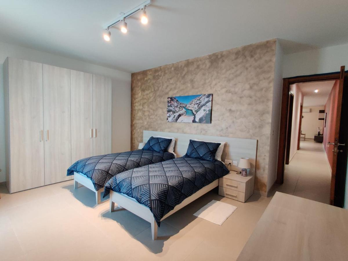 Deep Blue Apartment Marsaskala Luaran gambar
